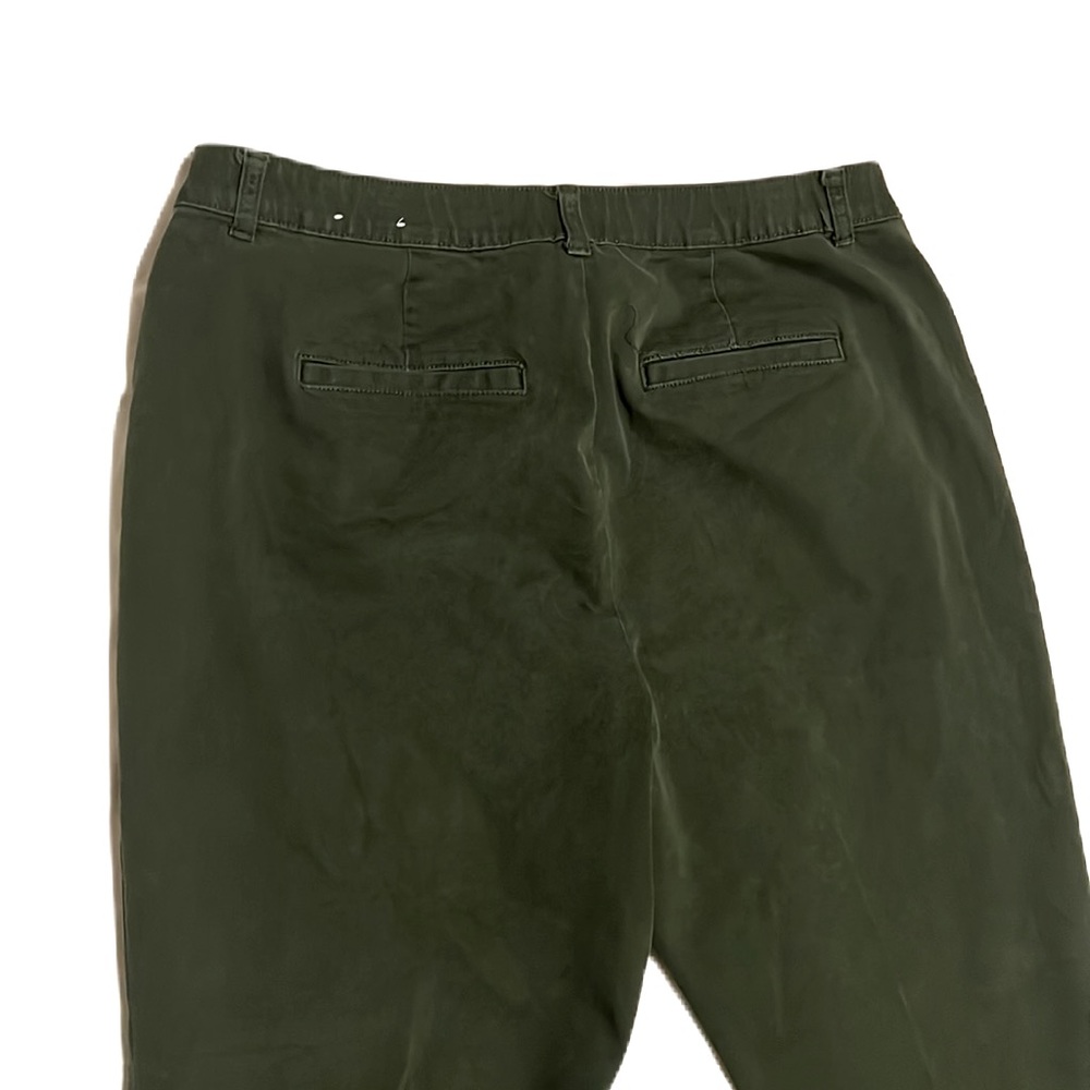 SignaturesSlimming CJ Banks,4-Pocket, Straight Leg,Casual Pants, money Green,18W - Picture 5 of 9